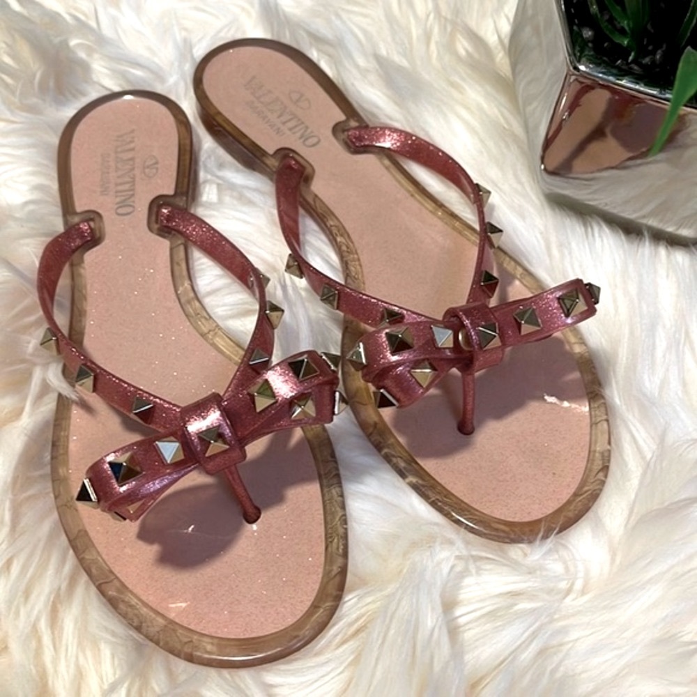 Valentino Garavani Rockstud Jelly Thong